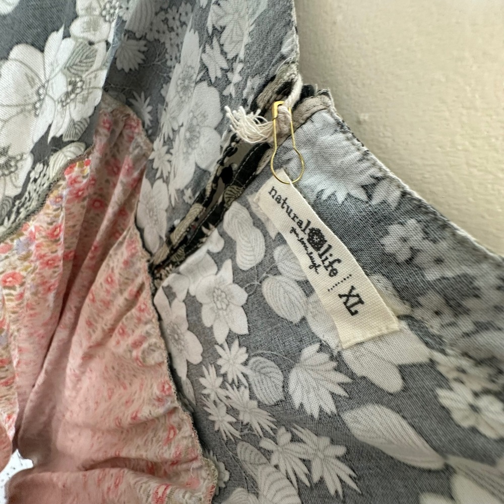 Natural Life Maxi Dress XL Floral Black Pink Boho Artsy Cottagecore Lightweight - Picture 8 of 12